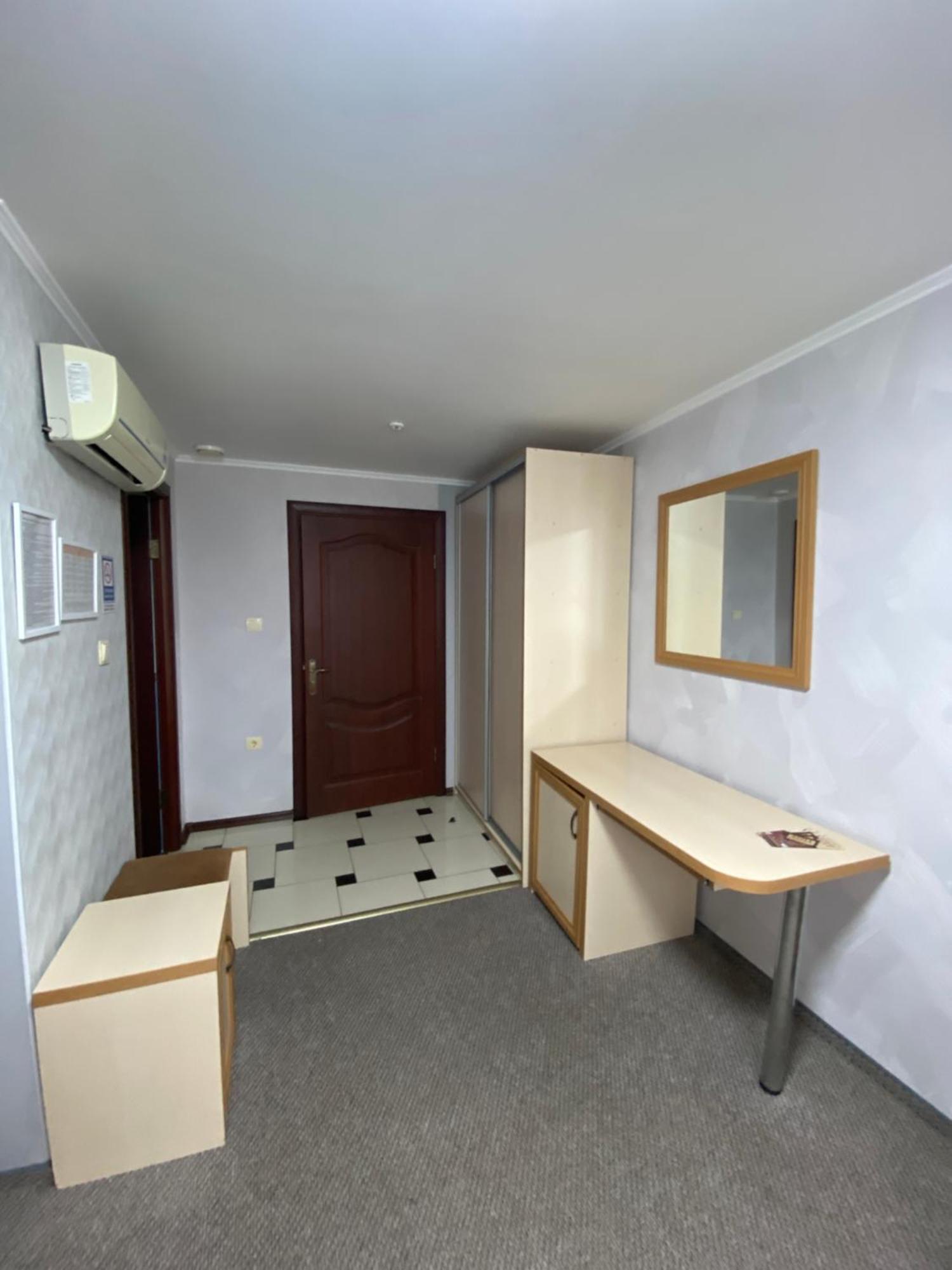 Hotel Візит Bushtyno Exterior foto